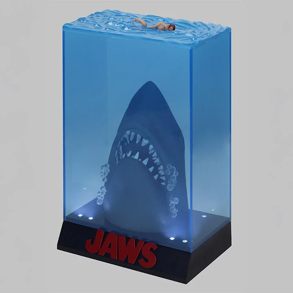 SD Toys Jaws 50th Anniversary 3D Movie Poster Light Up Diorama